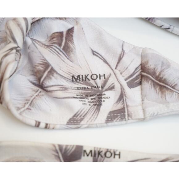 Mikoh - Kaloko 2 Top & Zuma 2 Bottom Two Piece Bikini in Tahitian Blossom / XS - Picture 4 of 6